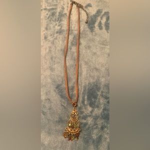 Vintage Premier Designs costume jewelry necklace